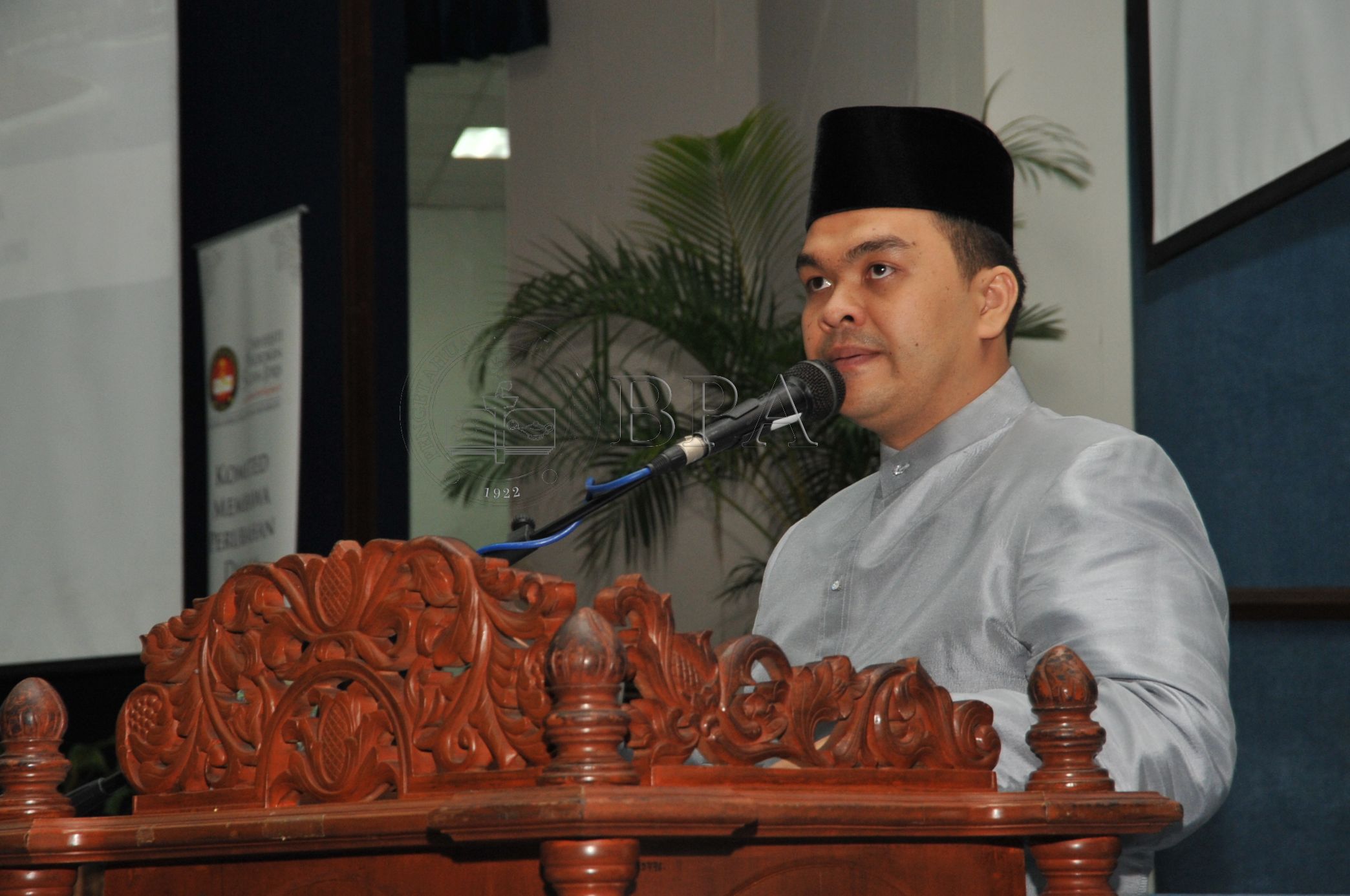 BPA 12 110 APC PRO 5217